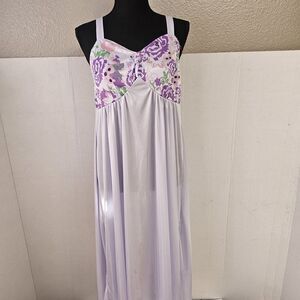 Cozee Corner Women Robe & Gown Lavender Floral Sz Large Lightweight Comfort H109
